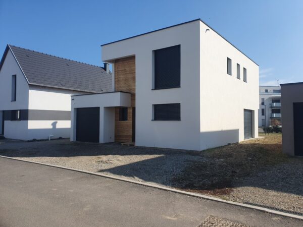 Visite en vidéo d&#8217;une réalisation &#8211; Maison à toit plat à SIERENTZ &#8211; 120 m² Mulhouse 0